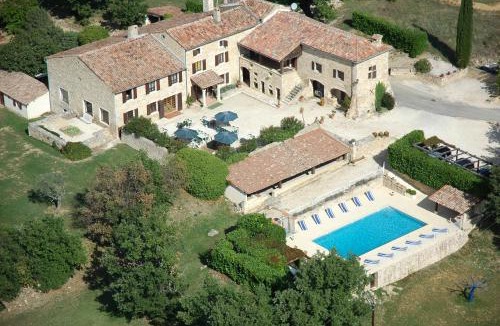 Barjac Hotel | Hotel Le Mas de Rivet