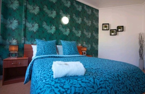 Fleury-les-Aubrais Hotel | HOTEL LE PALACE