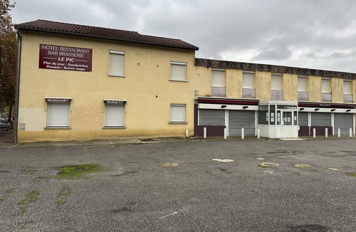 Croix de Pierre Hotel | Hotel le pic