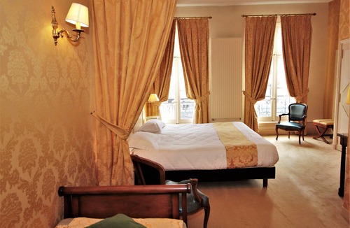 Villers-Cotterets Hotel | Hotel Le Regent