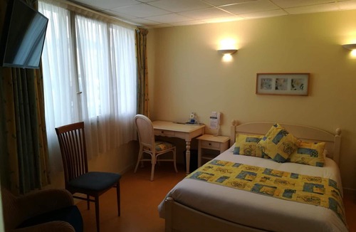 Salvagnac Hotel | Hotel Le Relais Des Deux Vallees
