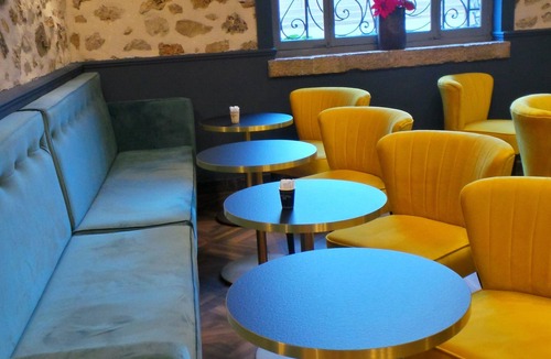 Antibes Old Town Hotel | Hotel Le Relais Du Postillon