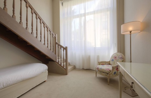 Sarlat-la-Caneda Hotel | Hotel Le Renoir