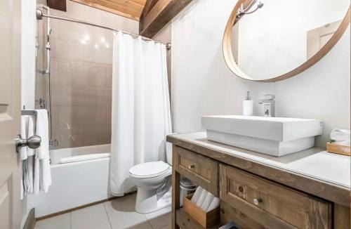 Saint Donat Hotel | Hotel "Le Suisse"