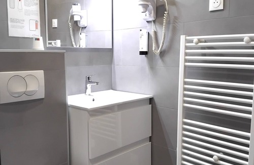 Les Sept Chemins Hotel | Hotel Le Saint Vincent