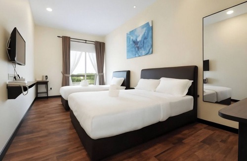 Pasir Penambang Hotel | Hotel Le-Shore