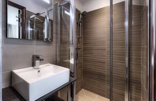 Batignolles Hotel | Hotel Le Trente