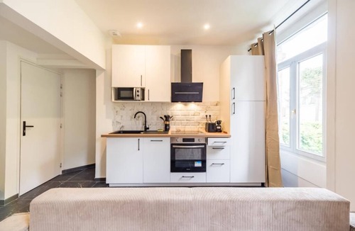 Guingamp Apartment | Hôtel Lefort - The Harmonious Cocoon