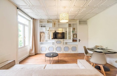 Guingamp Apartment | Hôtel Lefort - The Harmonious Cocoon