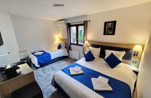 Puget-Theniers Hotel | Hotel Les Alizés