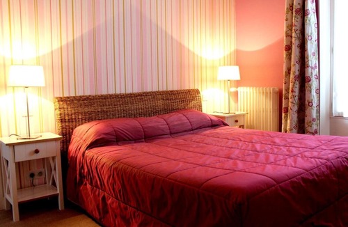 Illiers-Combray Hotel | Hotel Les Aubépines