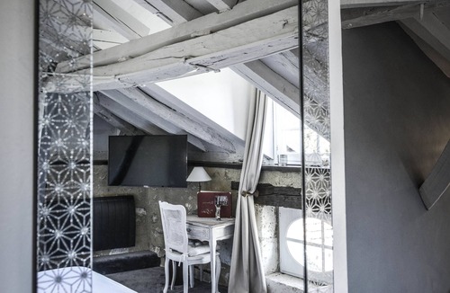 Bourdeilles Hotel | Hotel les Griffons