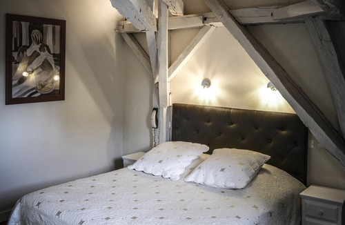 Bourdeilles Hotel | Hotel les Griffons