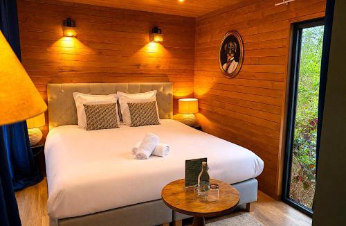 Vaugrigneuse Hotel | Hotel Les Lodges de Vaugrigneuse