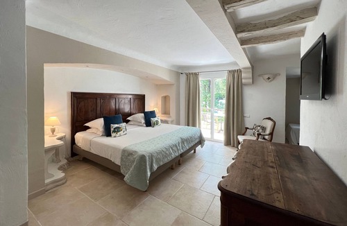 Saint-Paul-de-Vence Hotel | Hotel Les Messugues