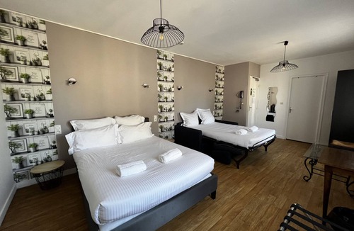 Ceaux Hotel | Hotel Les Montois