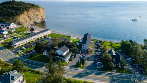 Perce Hotel | Hotel Les Trois Soeurs