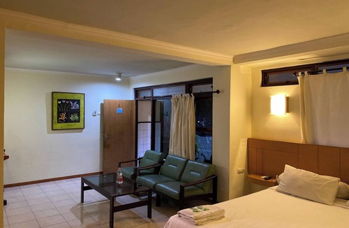 Patrang Hotel | Hotel Lestari