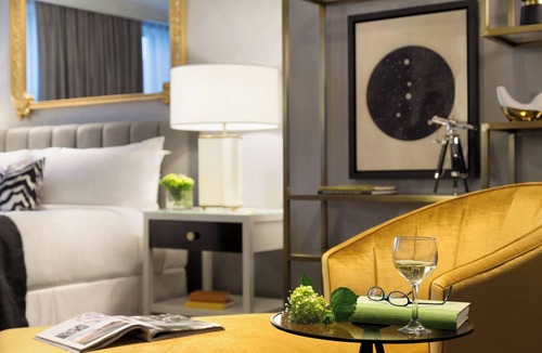 Scioto Mile Hotel | Hotel LeVeque, Autograph Collection