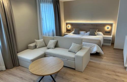 San Lorenzo de Morunys House | Hotel Lord
