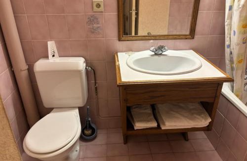 Precy-sous-Thil Hotel | hotel Loriot