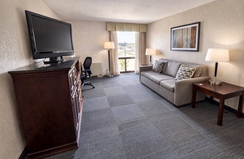 Kansas City Hotel | Hotel Lotus Kansas City Stadium