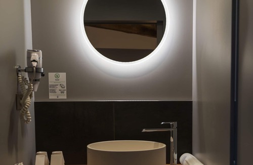 Montreuil-sur-Mer Hotel | Hotel Loysel le Gaucher
