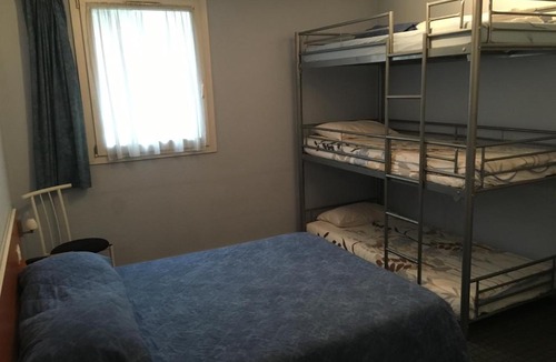 Pierre-Benite Hotel | Hotel Lyon Sud, Pierre Benite, St Genis Laval