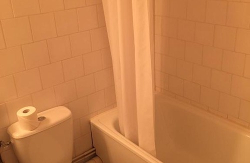 Pierre-Benite Hotel | Hotel Lyon Sud, Pierre Benite, St Genis Laval