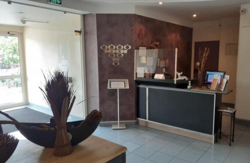 Roussillon-en-Isere Hotel | Hotel Médicis