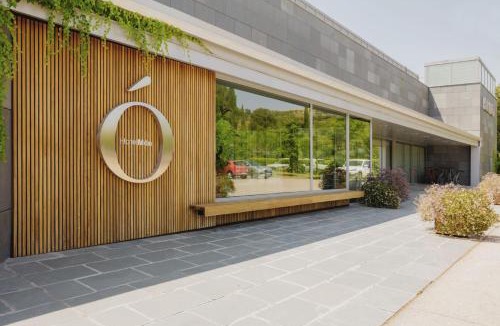 Sant Fruitos de Bages Hotel | Hotel Món Sant Benet