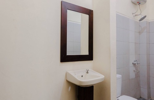 Kalipuro Hotel | Hotel Mahkota Plengkung