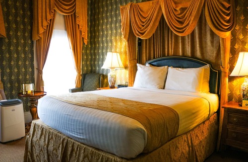 Lower Pacific Heights Hotel | Hotel Majestic