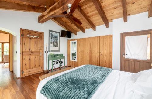 La Vall de Bianya Hotel | Hotel Mas la Ferreria