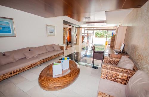Bozava Hotel | Hotel Maxim