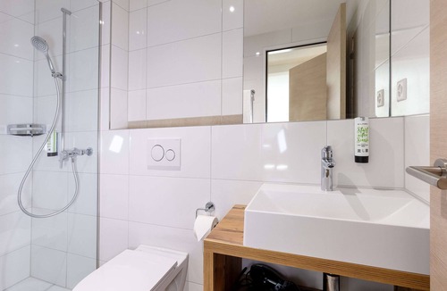 Meisterschwanden Hotel | Hotel MeiSTAY - Self-Check-in