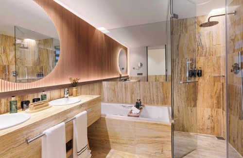 Art District Hotel | Hotel Melia Bilbao