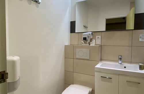 Bellignat Hotel | Hotel Melodie