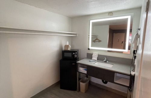 Lincoln Acres Hotel | Hotel Milagro
