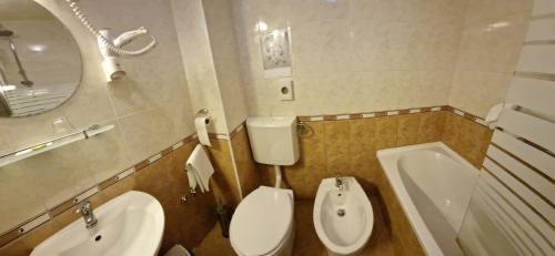 Njivice Hotel | Hotel Miramare