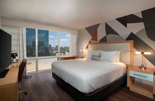 Northeast Dallas Hotel | Hotel Mockingbird, Dallas, A Tribute Portfolio Hotel