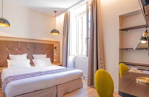 Sarlat-la-Caneda Hotel | Hotel Montaigne