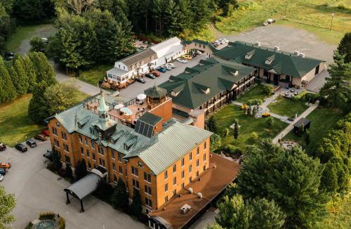Nicolet Hotel | Hotel Montfort