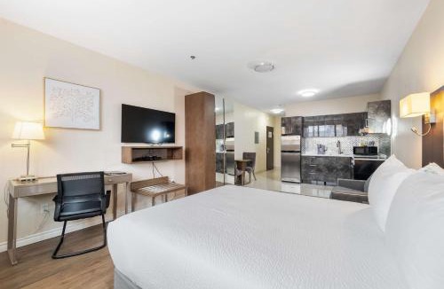 Francois-Perrault Hotel | Hotel Montreal Metropolitan, an Ascend Collection Hotel