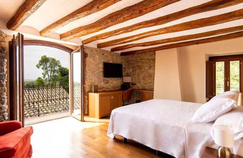 L'Avella Hotel | Hotel Montrubí 1771 - Slow Winery Hotel - Adults only