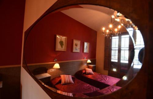 Les Planes d'Hostoles Hotel | Hotel Monumento Can Garay