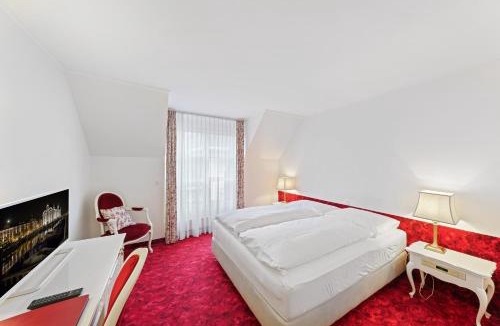 Rorschach Hotel | Hotel Mozart