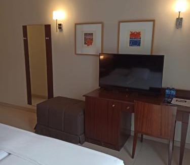 La Cortinada Hotel | Hotel MU