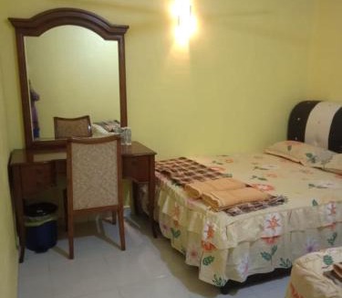 Kampung Tok Kamis Hotel | Hotel Murah Pasir Puteh