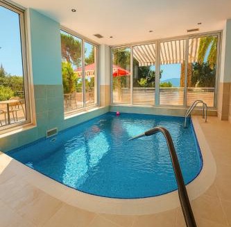 Gradac Hotel | Hotel Neptun Gradac